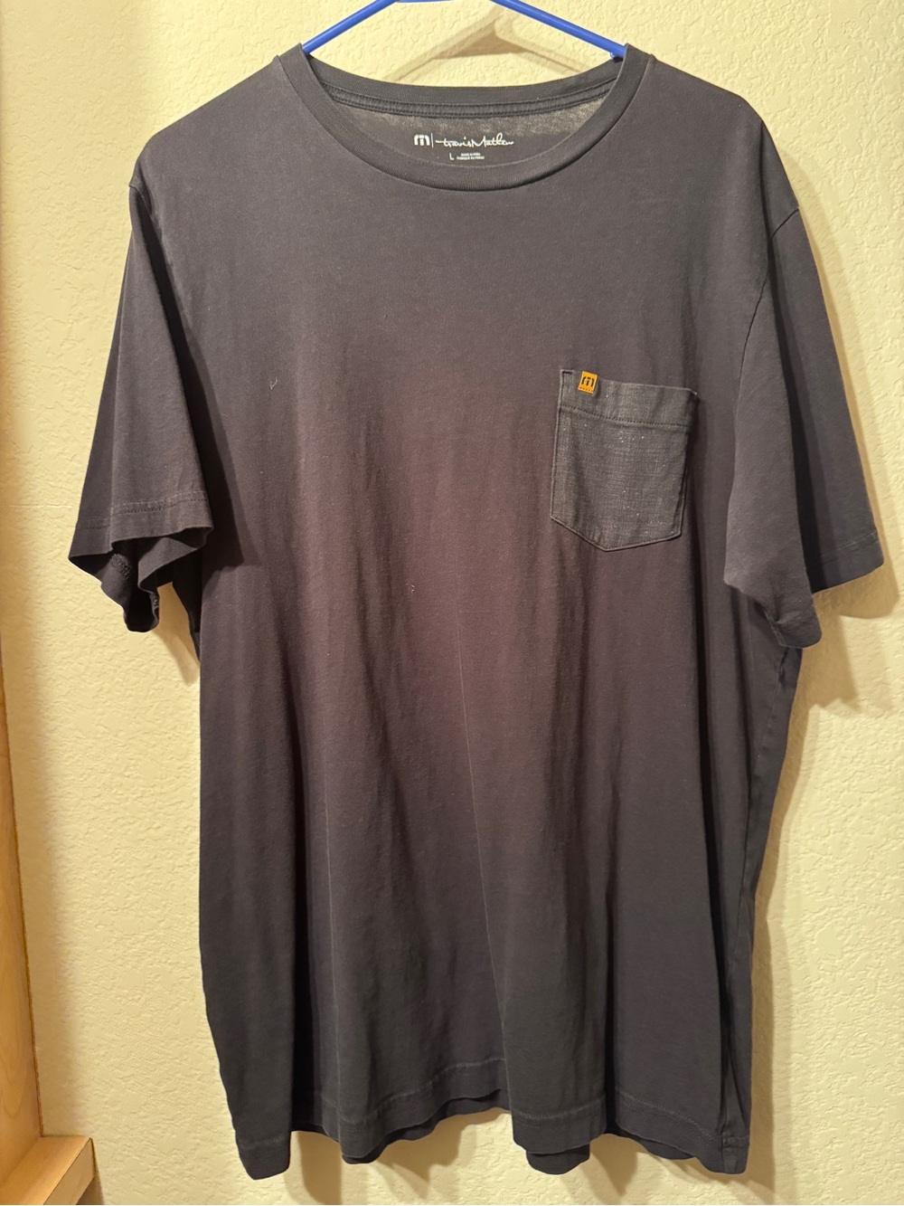 Travis Mathew Black pocket tee - Large